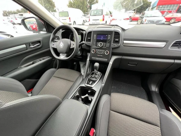 Red Renault Koleos, 2022 Photo 2