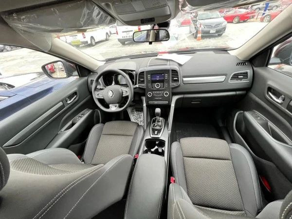 Red Renault Koleos, 2022 Photo 10