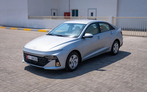 Silver Hyundai Accent, 2024 Photo 6