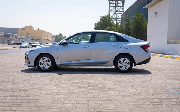 Silver Hyundai Accent, 2024 Photo 15