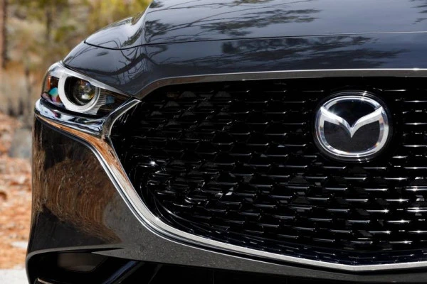 Silver Mazda 3, 2019 Photo 7