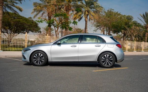 Silver Mercedes A180, 2024 Photo 4