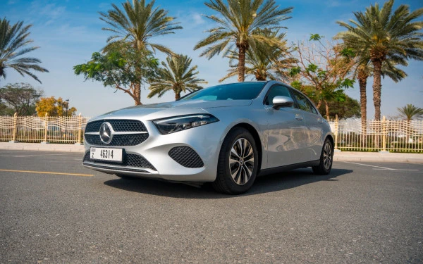 Silver Mercedes A180, 2024 Photo 5