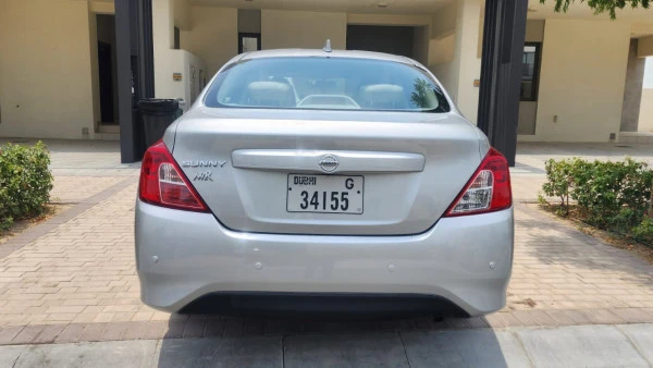 Silver Nissan Sunny, 2025 Photo 5