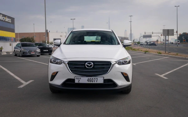 White Mazda CX3, 2024 Photo 1