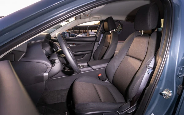 Sterling Gray Metallic Mazda 3, 2024 Photo 5