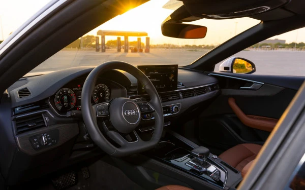 White Audi A5, 2024 Photo 6