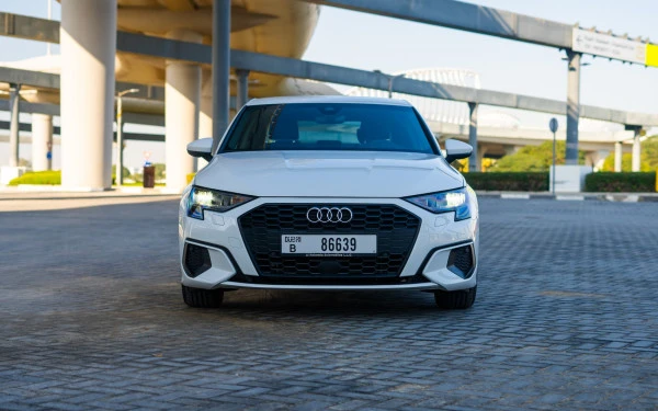 White Audi A3, 2024 Photo 2