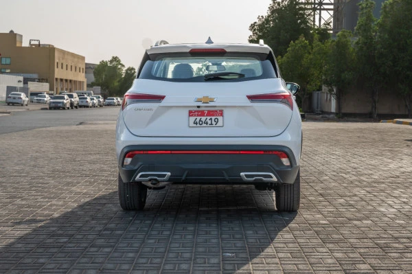 White Chevrolet Captiva, 2024 Photo 3