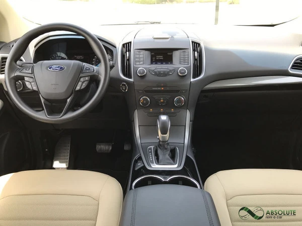 White Ford Edge, 2017 Photo 2