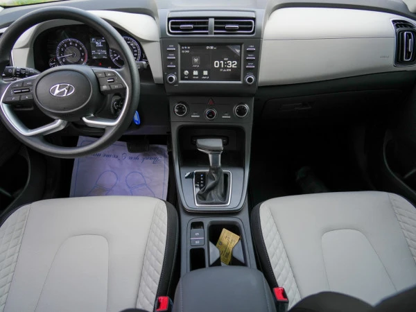 White Hyundai Creta, 2024 Photo 11