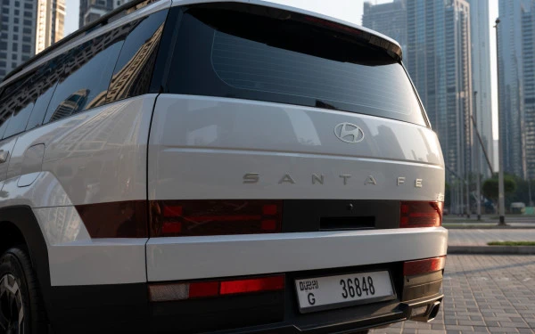White Hyundai Santa Fe, 2026 Photo 1