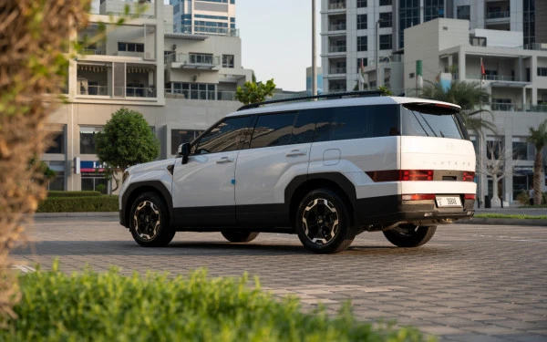 White Hyundai Santa Fe, 2026 Photo 13