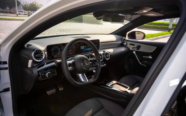 White Mercedes A200, 2025 Photo 7