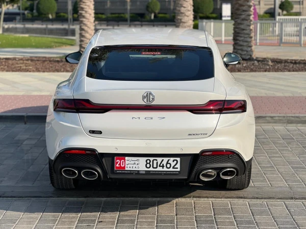 White MG 7, 2025 Photo 1