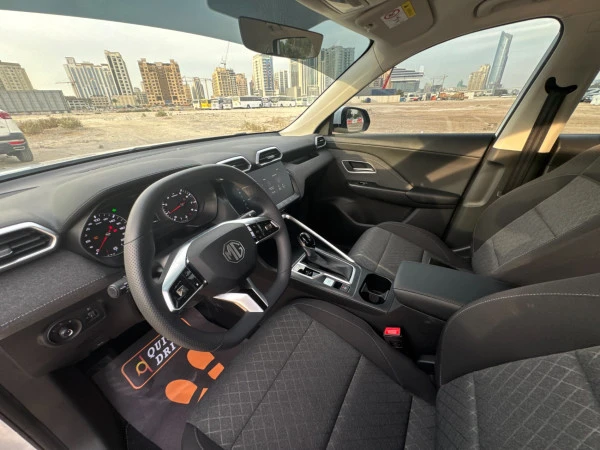White MG ZS PLUS, 2026 Photo 5