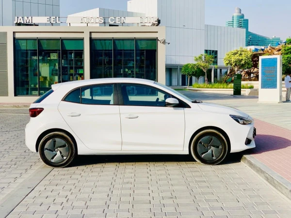 White MG3, 2025 Photo 1