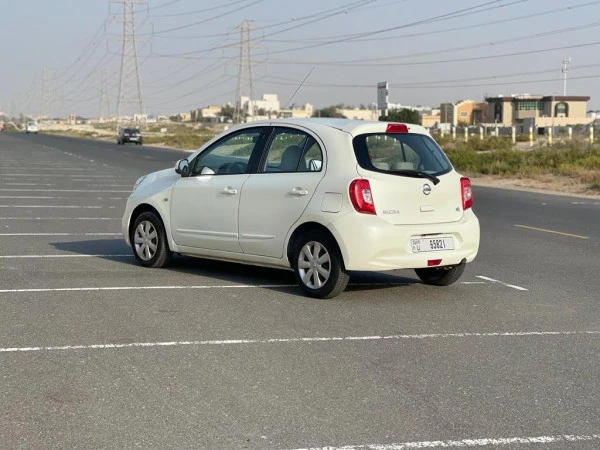 White Chevrolet Spark, 2020 Photo 1