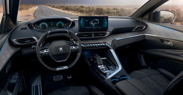 White Peugeot 3008, 2022 Photo 3
