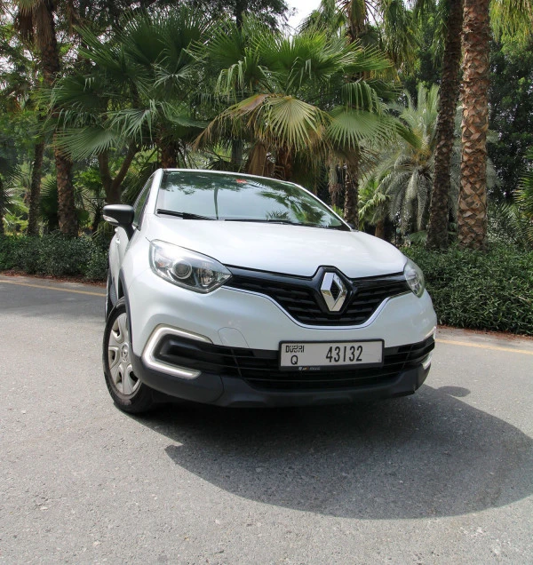 White Renault Captur, 2018 Photo 4