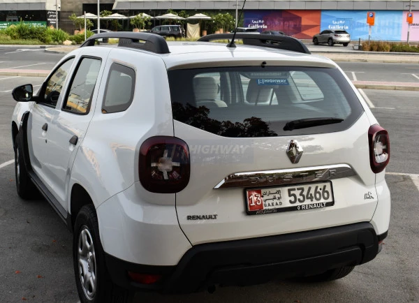White Renault Duster 4*4 2023, 2023 Photo 5